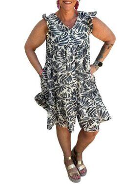 Hayden LA  Palm Print Tiered Ruffle Dress  2XL